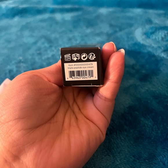 Dr.Brandt Do Not Age Triple Peptide Eye Cream - Picture 4 of 5